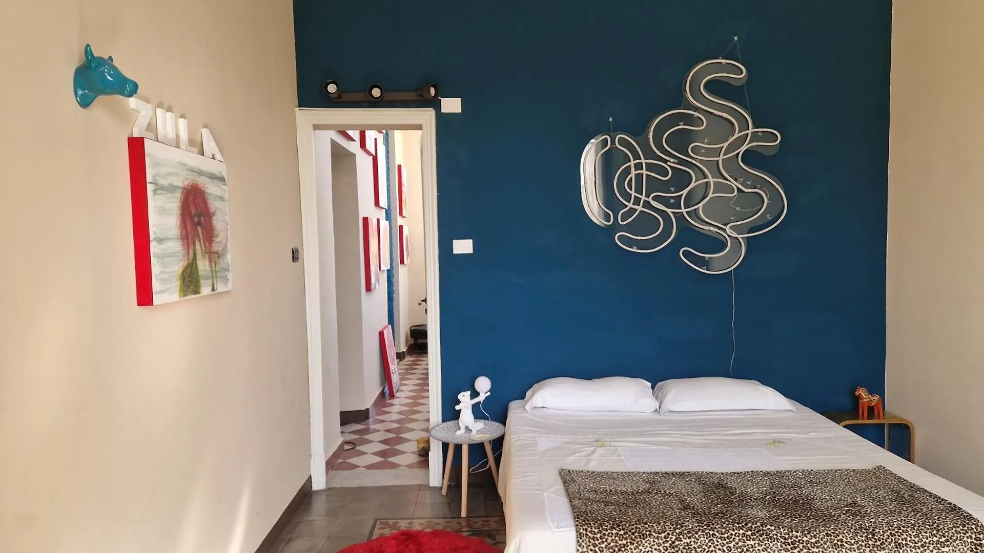 Zula Art Home Al Duomo カターニア アパート