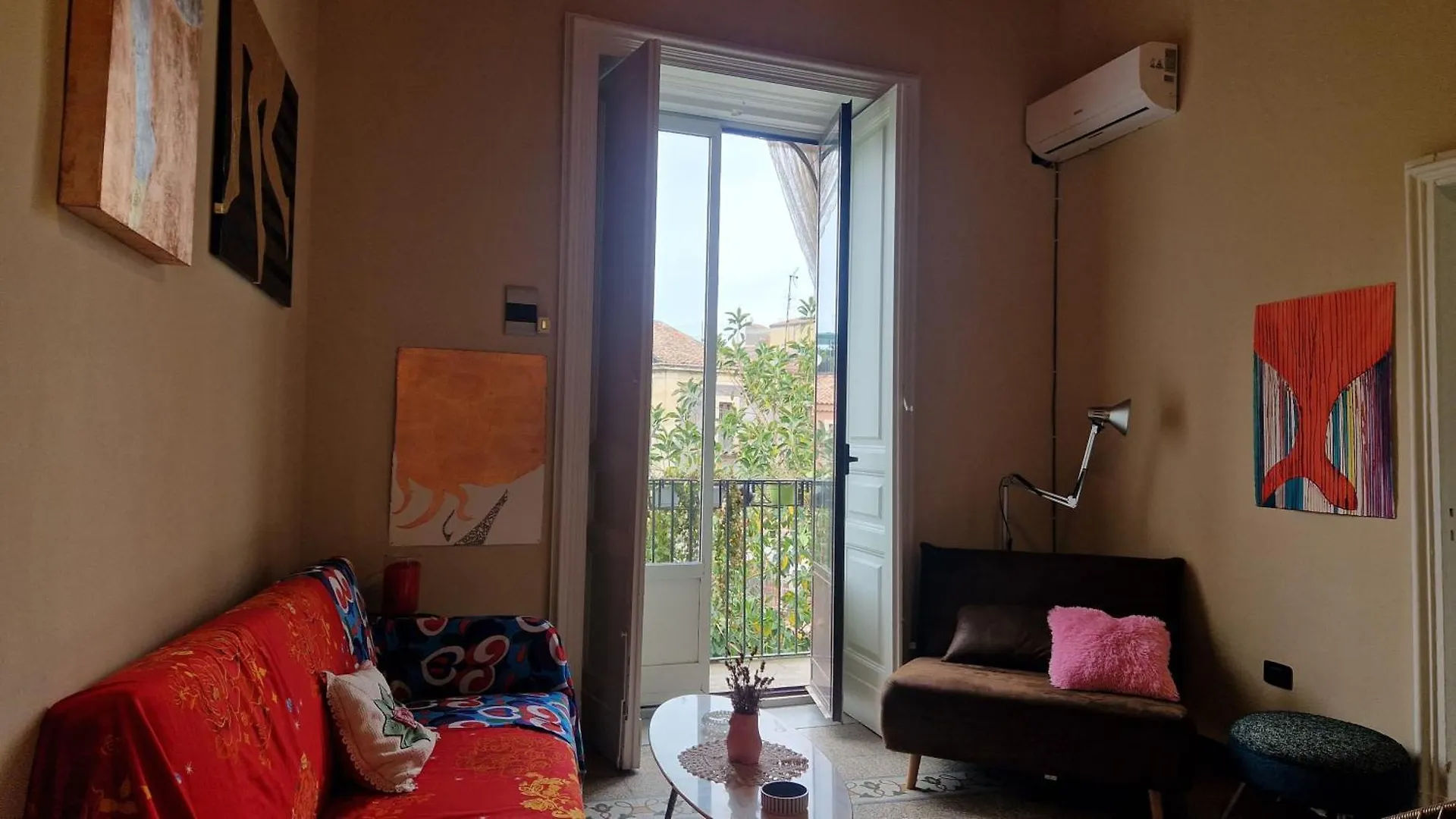 Zula Art Home Al Duomo カターニア イタリア